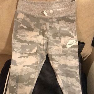 Women’s Nike Sweatpants